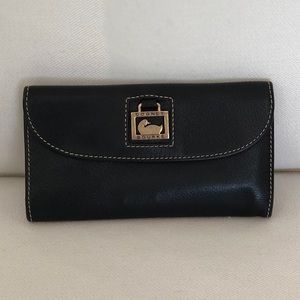 Dooney & Bourke Wallet